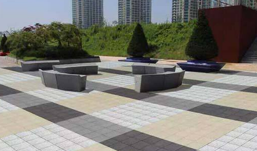 陶瓷透水磚的保水功能